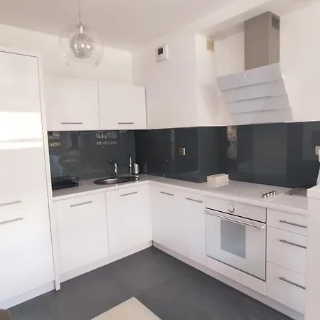 Lokietka 8b By Homeprime דירה *